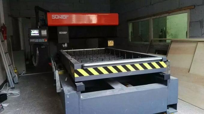 Morre a máquina de corte de madeira do laser do CO2 da placa com com alta velocidade e elevada precisão