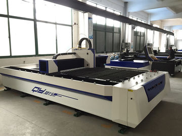China Equipamento do corte do laser do CNC para a indústria de processamento do metal, poder 1000W do laser da fibra fornecedor